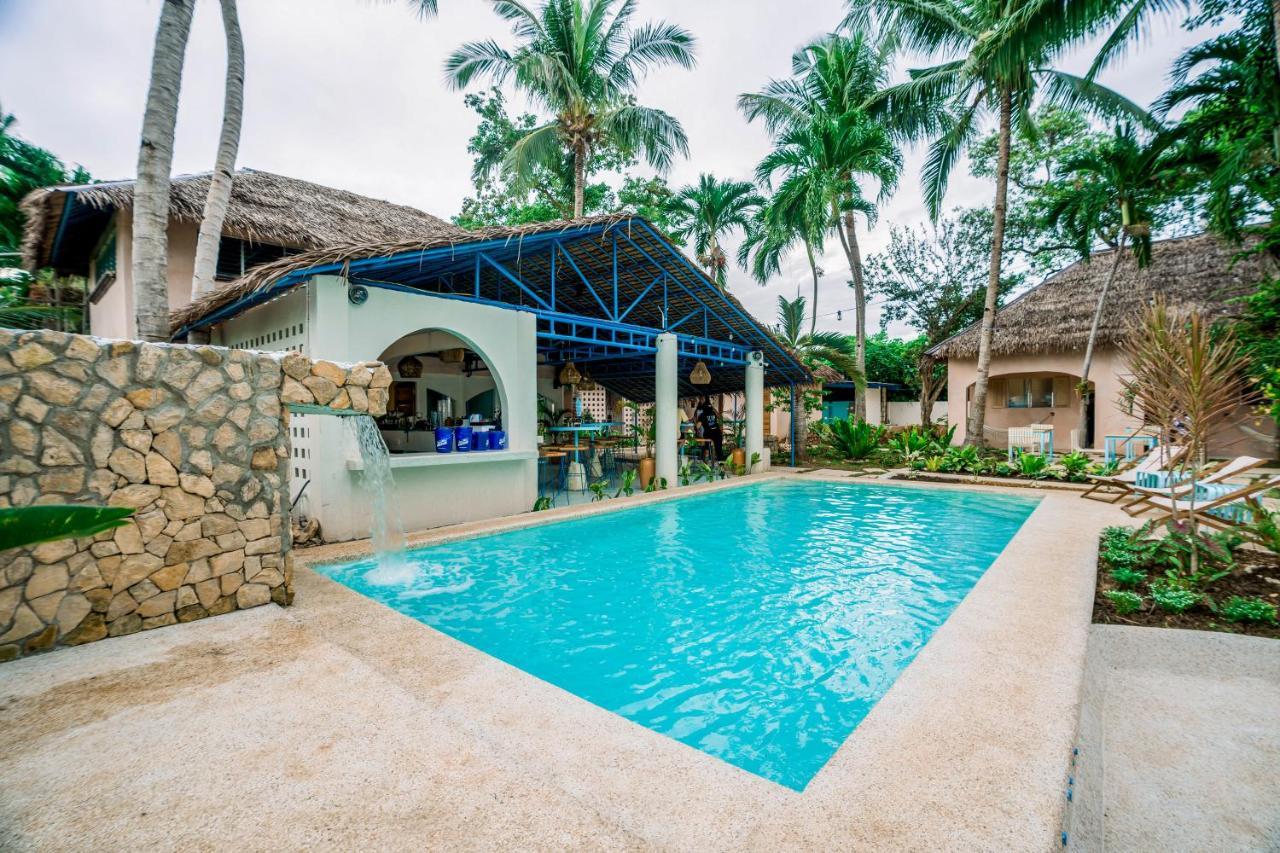 Mad Monkey Panglao Hostel Exterior photo